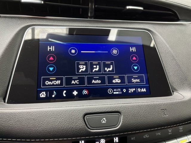 2021 Cadillac XT4 AWD Luxury