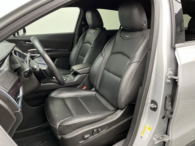 2021 Cadillac XT4 AWD Luxury