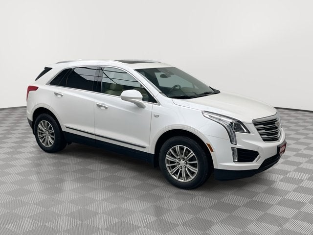 2017 Cadillac XT5 Luxury FWD