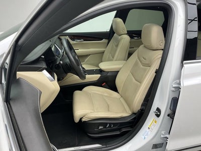 2017 Cadillac XT5 Luxury FWD