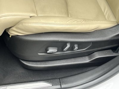 2017 Cadillac XT5 Luxury FWD