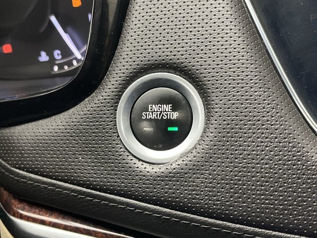 2017 Cadillac XT5 Luxury FWD