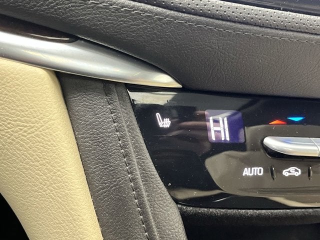 2017 Cadillac XT5 Luxury FWD