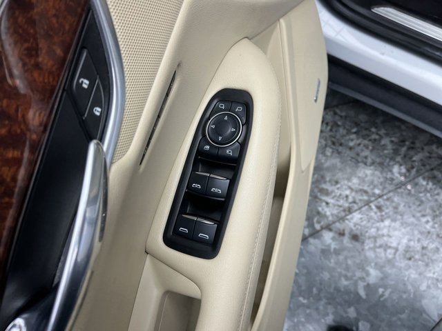 2017 Cadillac XT5 Luxury FWD