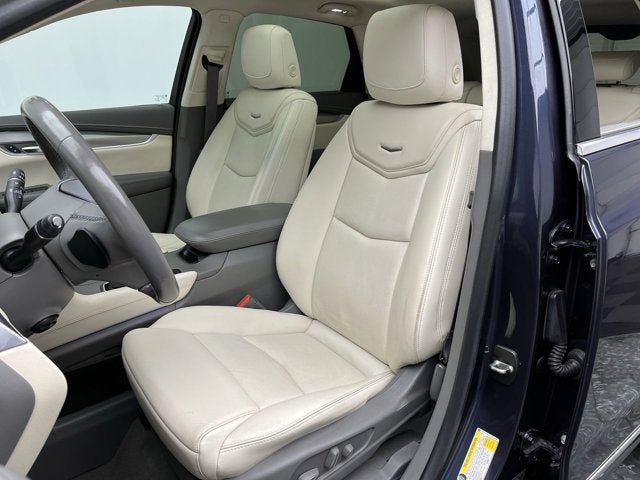 2018 Cadillac XT5 Luxury FWD