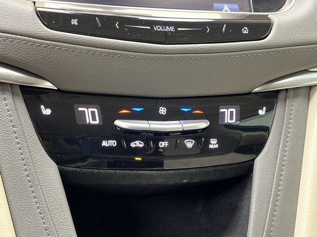 2018 Cadillac XT5 Luxury FWD