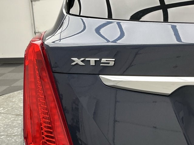 2018 Cadillac XT5 Luxury FWD