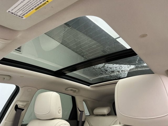 2018 Cadillac XT5 Luxury FWD