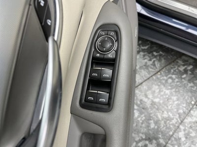 2018 Cadillac XT5 Luxury FWD