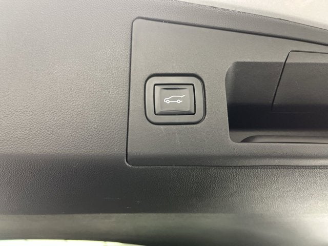 2017 Cadillac XT5 Luxury AWD