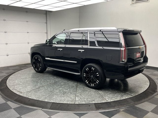 2019 Cadillac Escalade Luxury