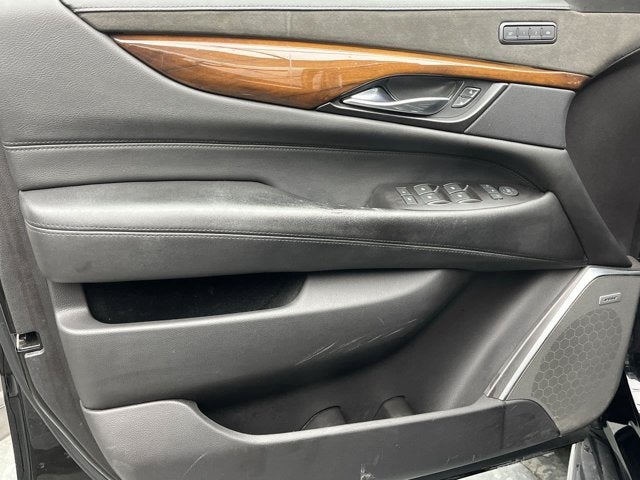 2019 Cadillac Escalade Luxury