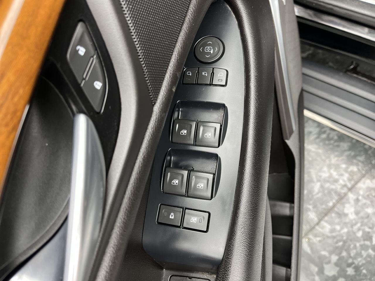 2017 Cadillac Escalade Premium Luxury