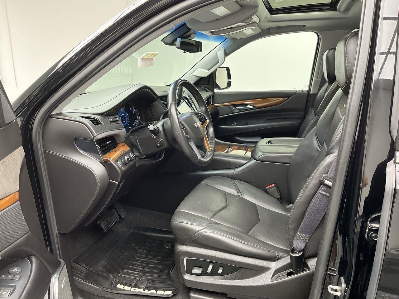2017 Cadillac Escalade Premium Luxury