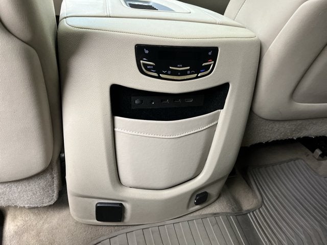 2018 Cadillac Escalade ESV Premium Luxury