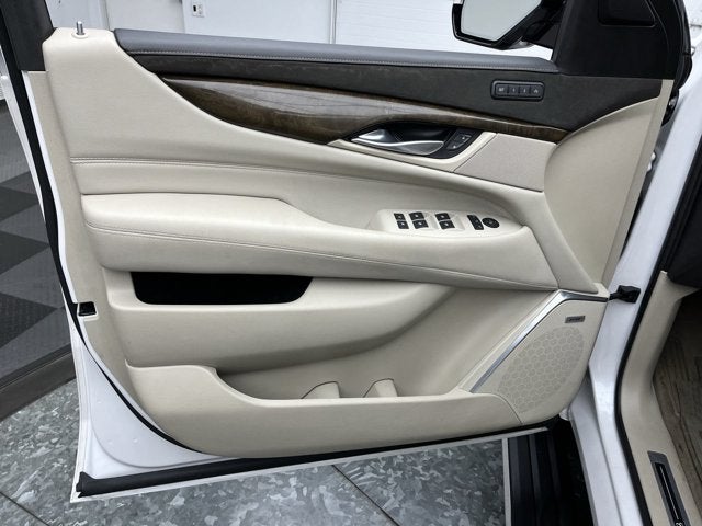2018 Cadillac Escalade ESV Premium Luxury