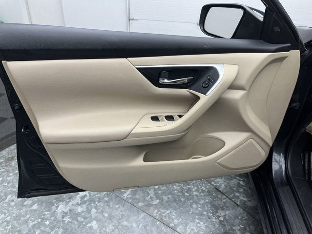 2017 Nissan Altima 2.5 SV