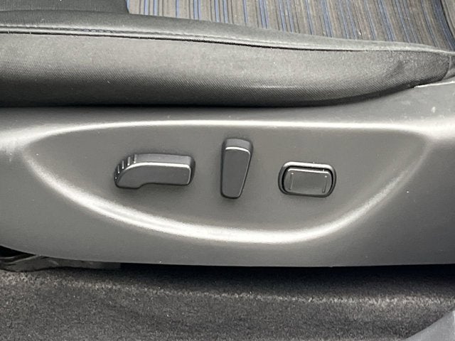 2022 Nissan LEAF SV PLUS