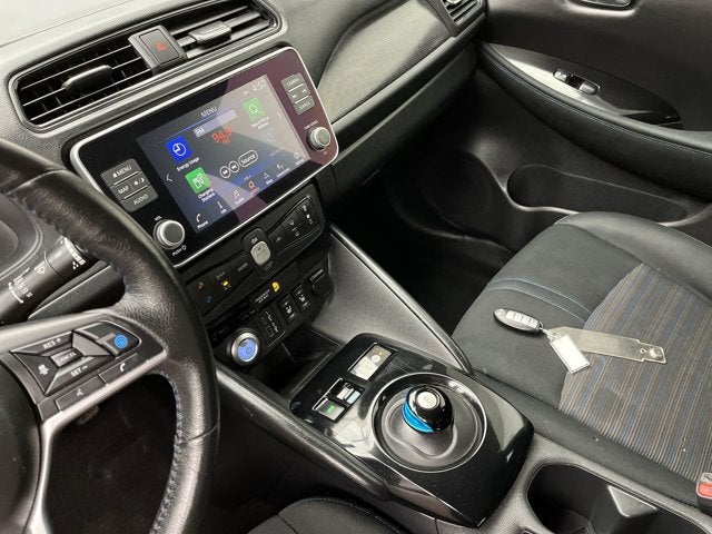 2022 Nissan LEAF SV PLUS