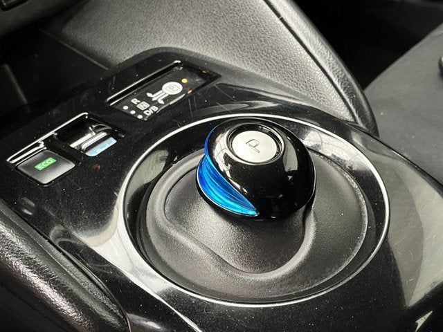 2022 Nissan LEAF SV PLUS