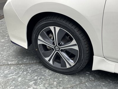 2022 Nissan LEAF SV PLUS