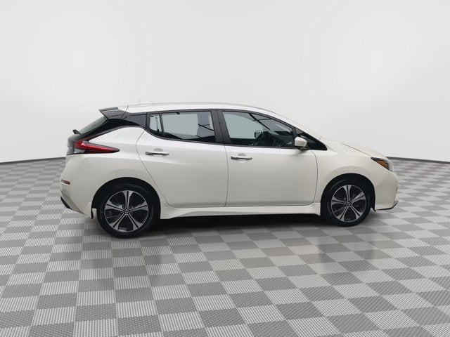 2022 Nissan LEAF SV PLUS