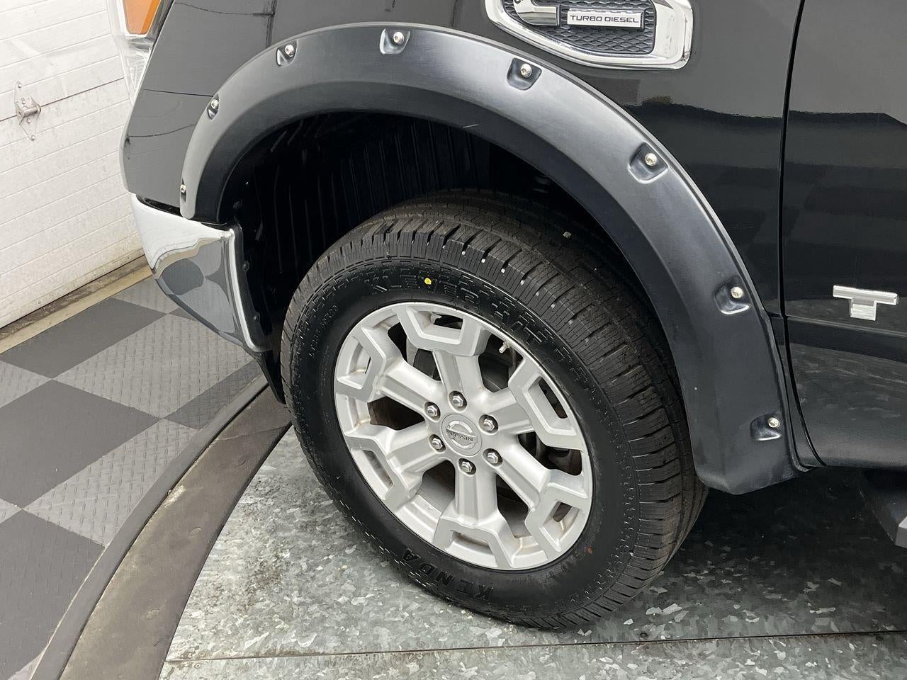 2019 Nissan Titan XD SV