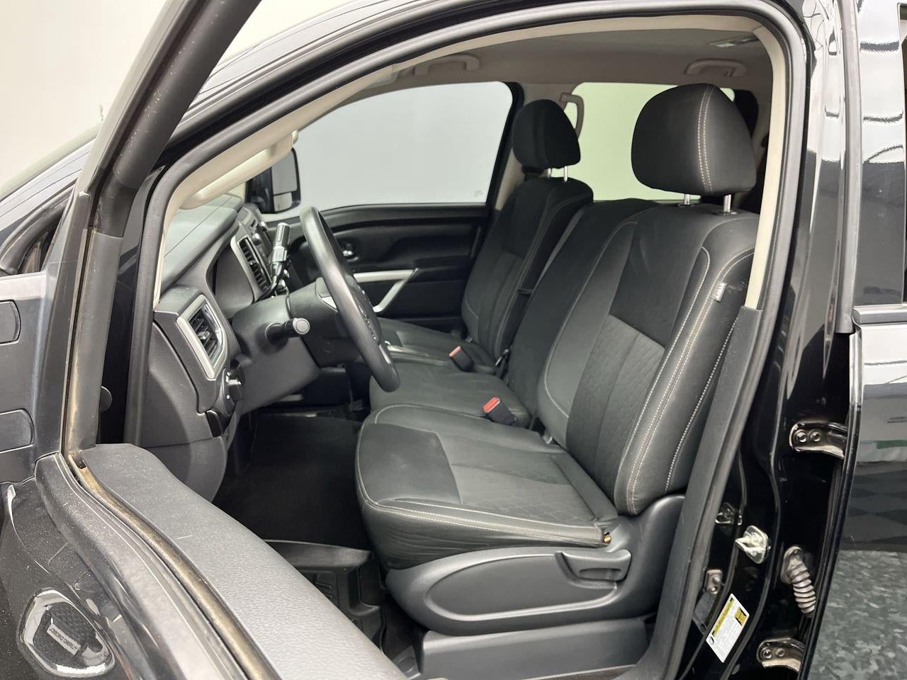2019 Nissan Titan XD SV