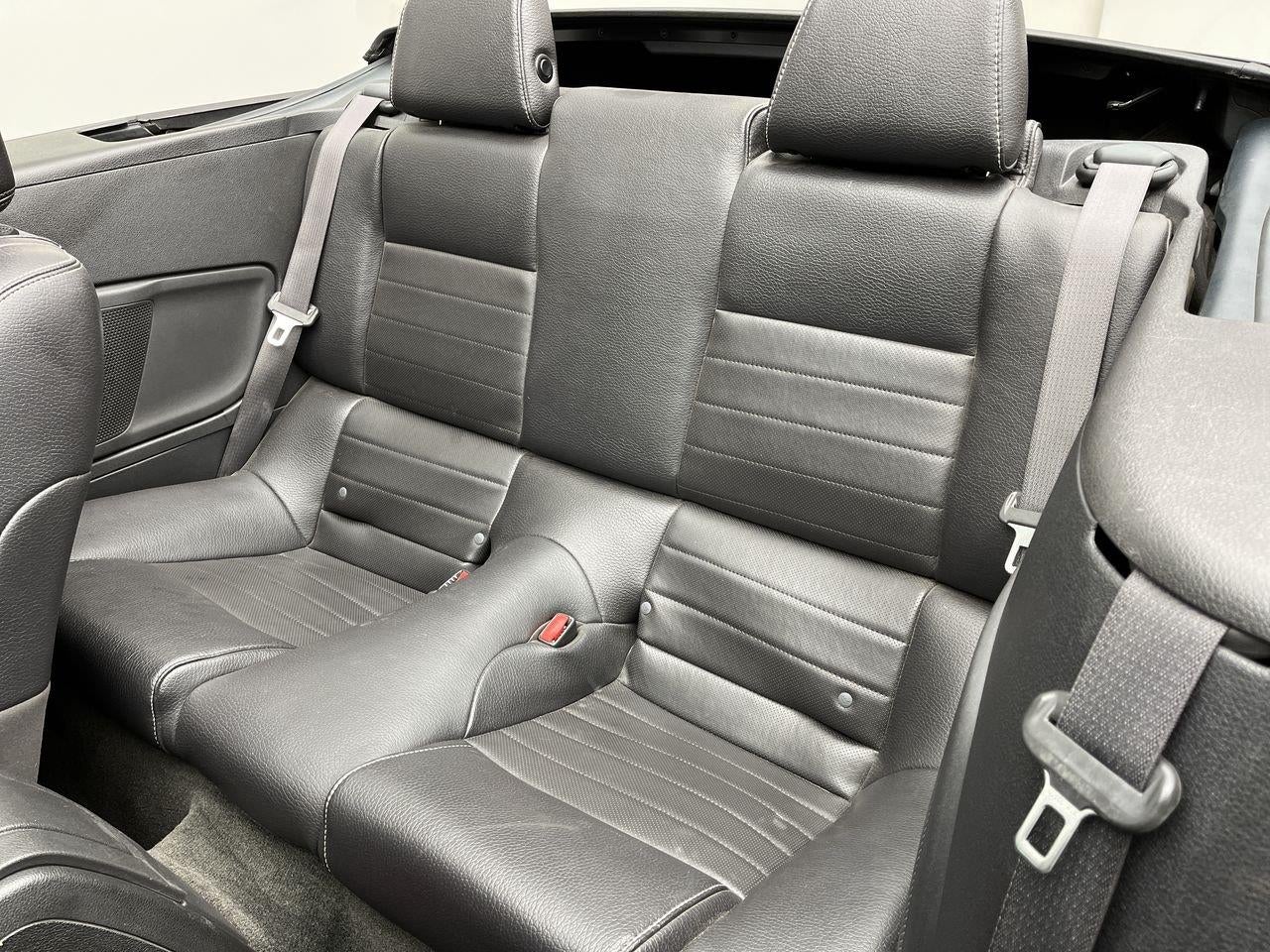 2012 Ford Mustang V6 Premium