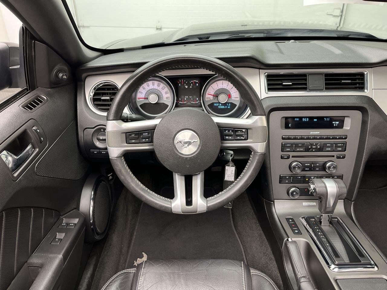 2012 Ford Mustang V6 Premium
