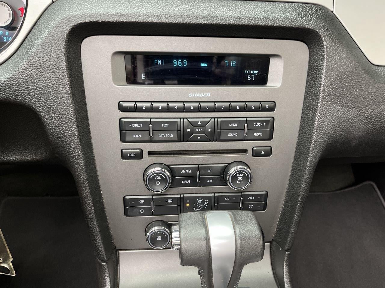2012 Ford Mustang V6 Premium