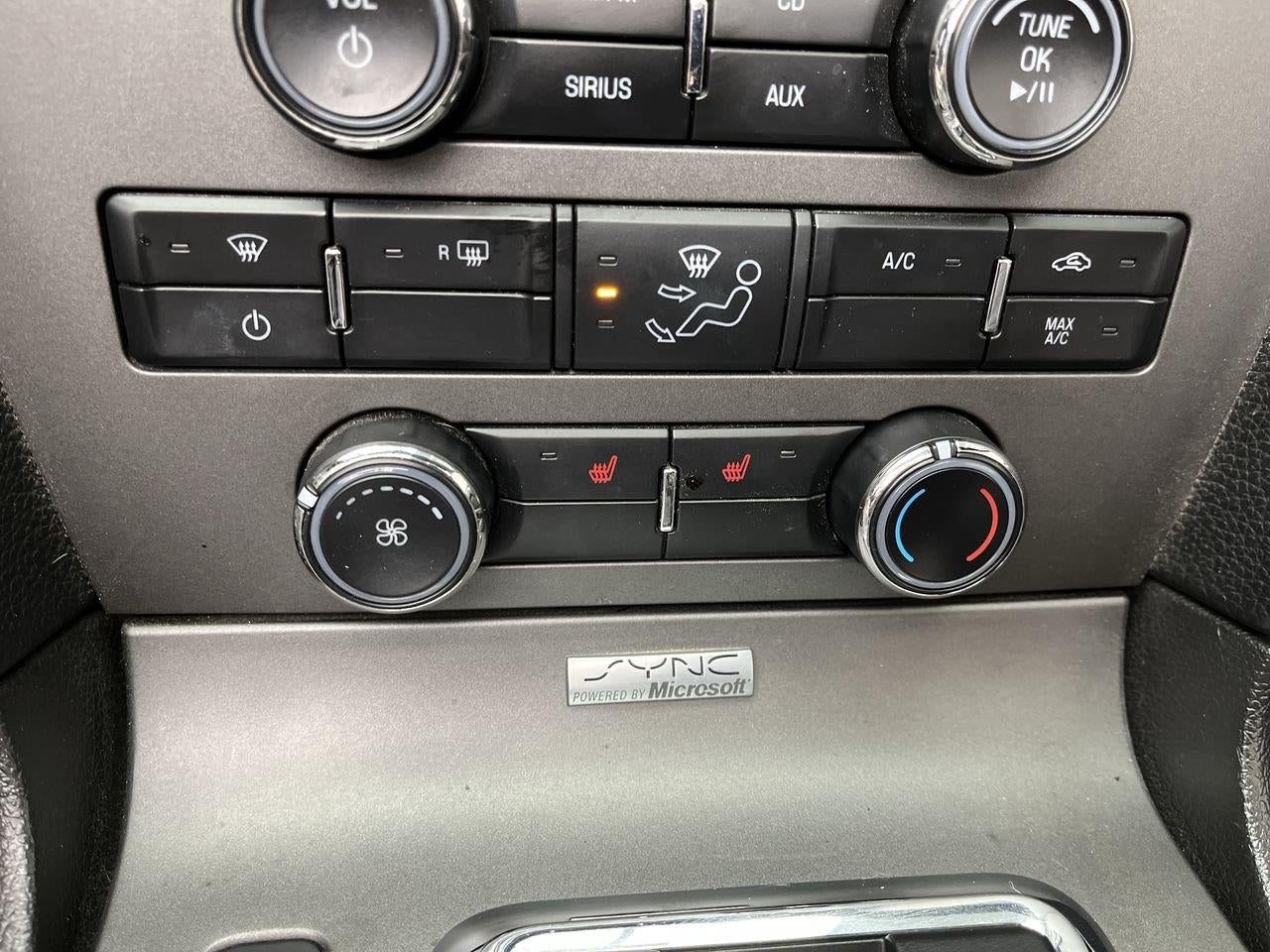 2012 Ford Mustang V6 Premium