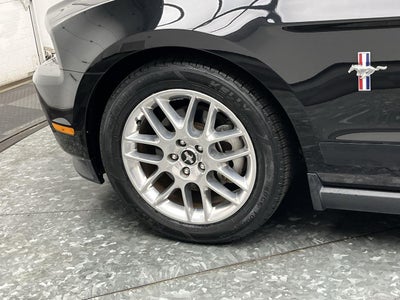 2012 Ford Mustang V6 Premium