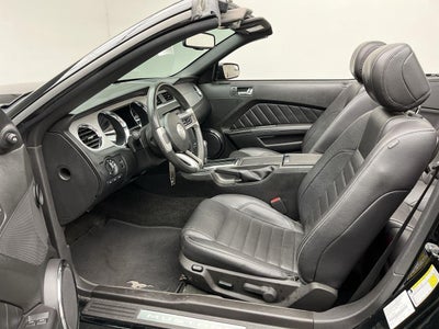 2012 Ford Mustang V6 Premium