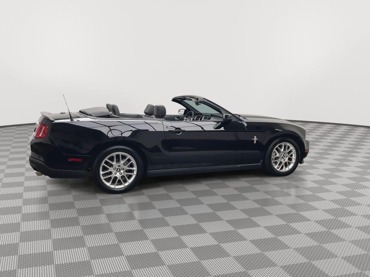2012 Ford Mustang V6 Premium