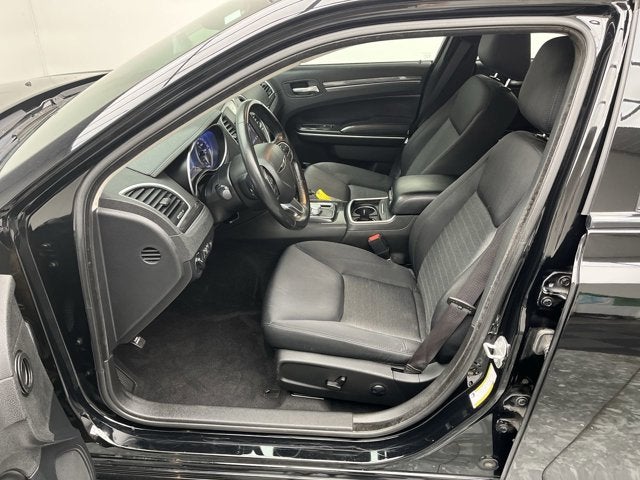 2022 Chrysler 300 Touring