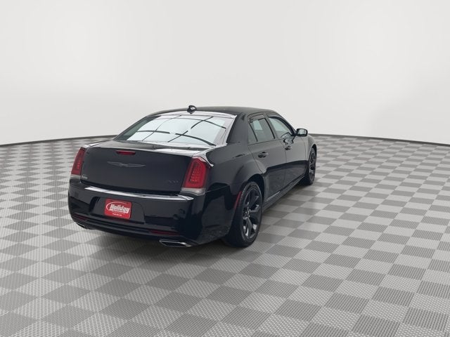 2022 Chrysler 300 Touring