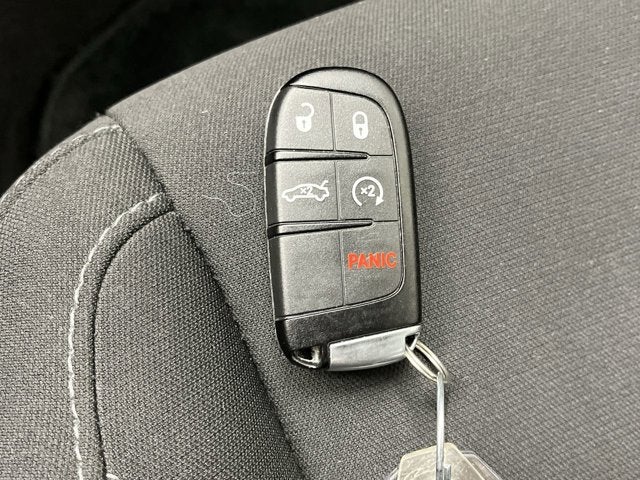 2017 Dodge Charger SXT