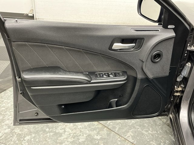 2017 Dodge Charger SXT