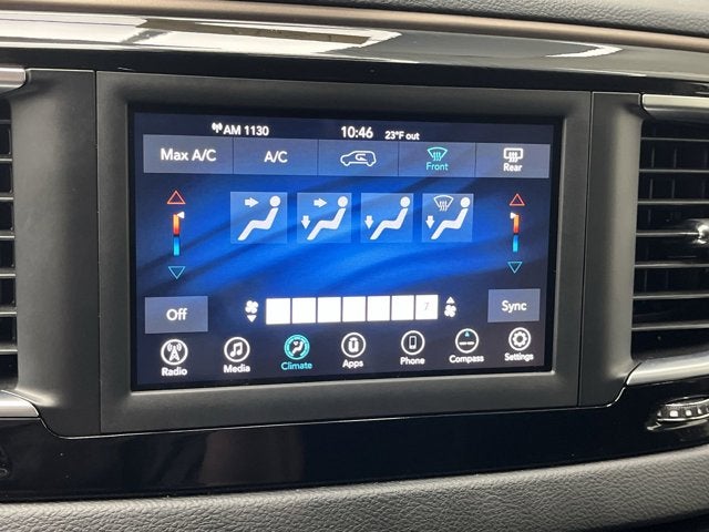 2021 Chrysler Voyager L