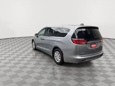 2021 Chrysler Voyager L