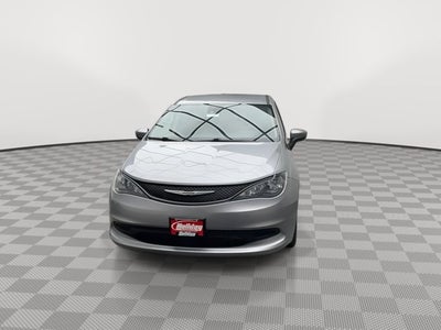 2021 Chrysler Voyager L