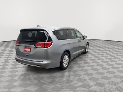 2021 Chrysler Voyager L