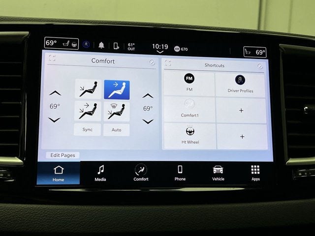 2024 Chrysler Pacifica Touring L