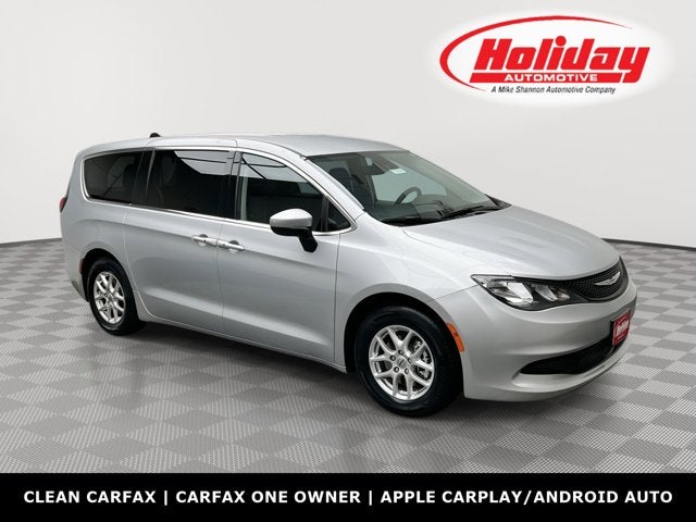 2023 Chrysler Voyager LX