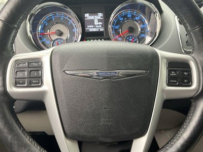 2015 Chrysler Town & Country Touring-L