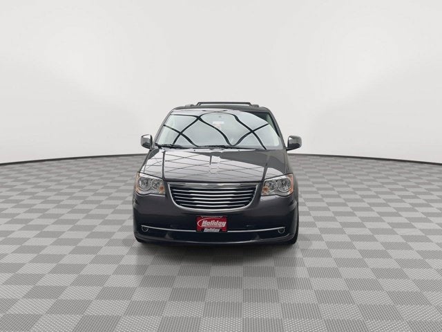 2015 Chrysler Town & Country Touring-L