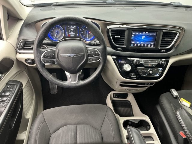 2019 Chrysler Pacifica LX