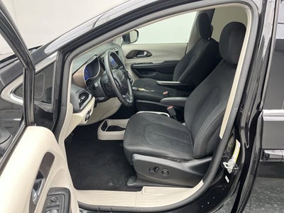 2019 Chrysler Pacifica LX