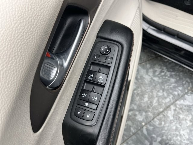 2019 Chrysler Pacifica LX